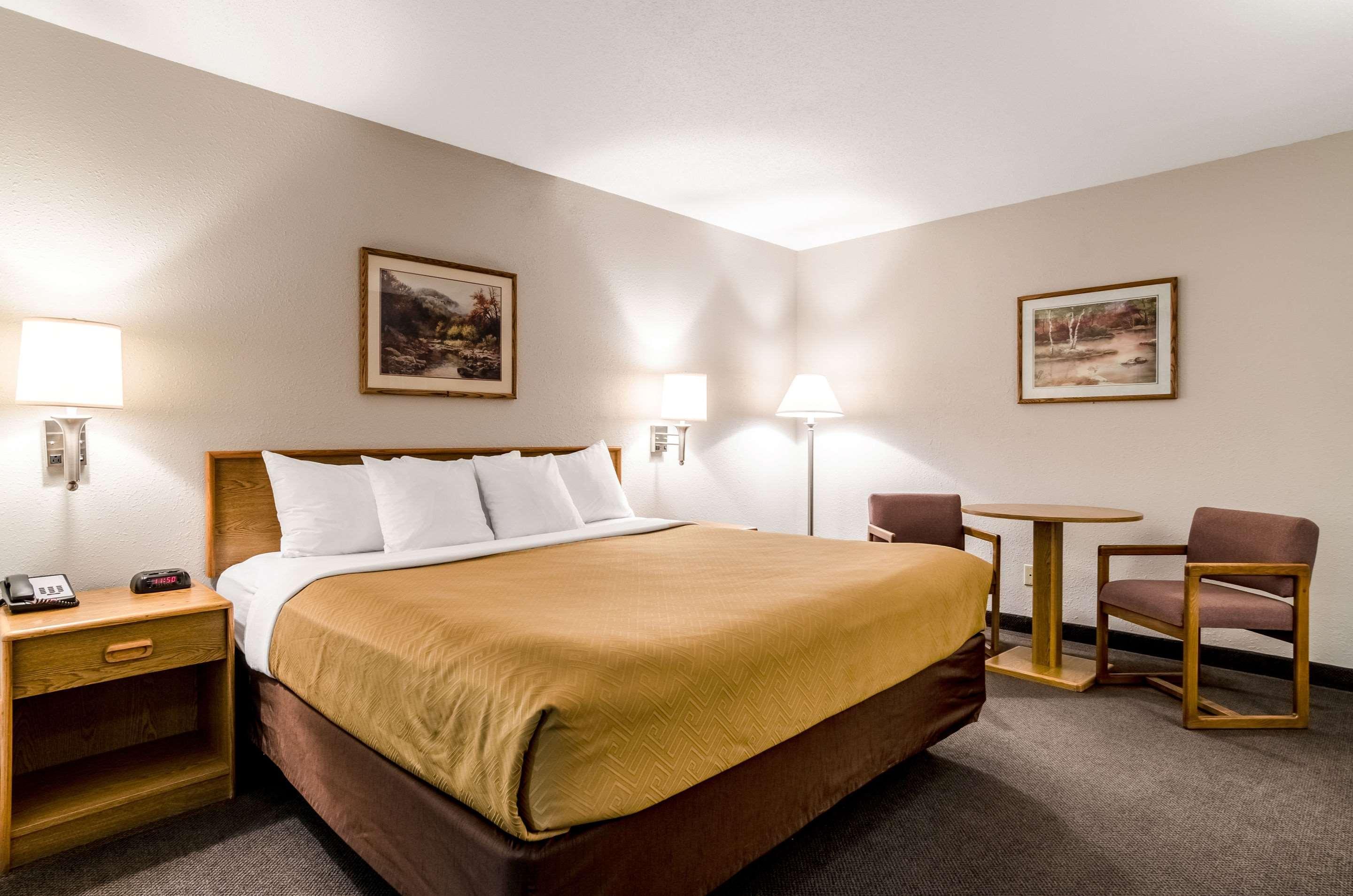 Rodeway Inn Ainsworth Zewnętrze zdjęcie