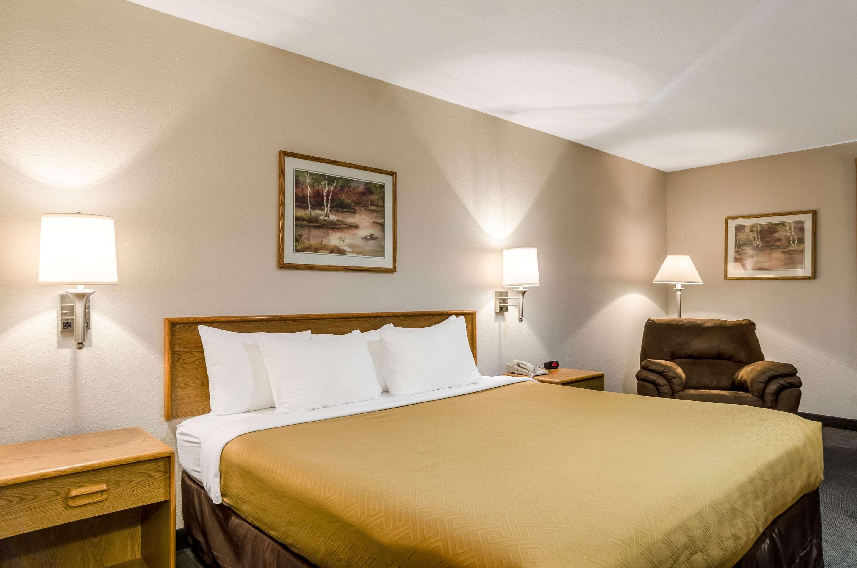Rodeway Inn Ainsworth Zewnętrze zdjęcie