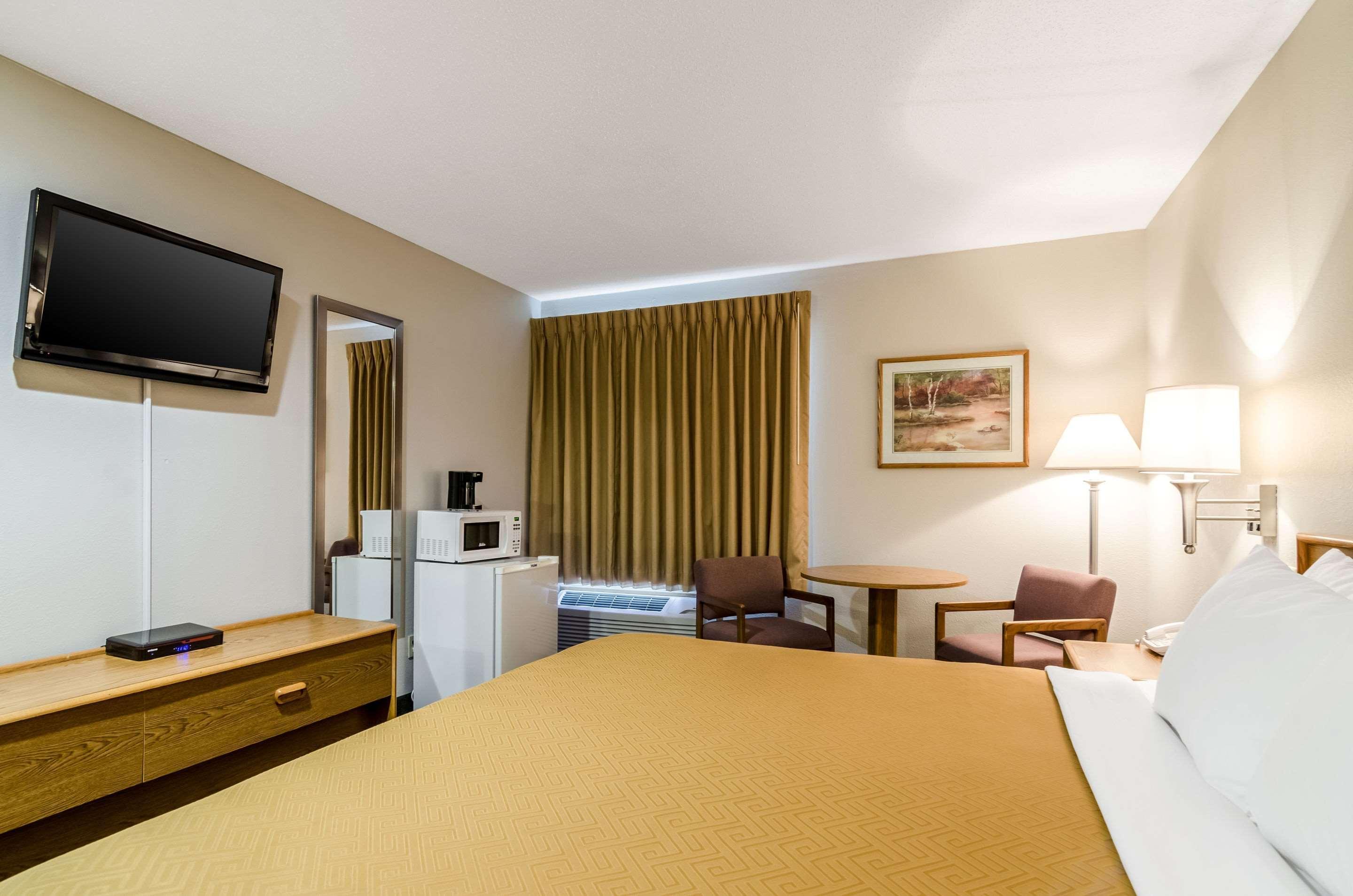 Rodeway Inn Ainsworth Zewnętrze zdjęcie