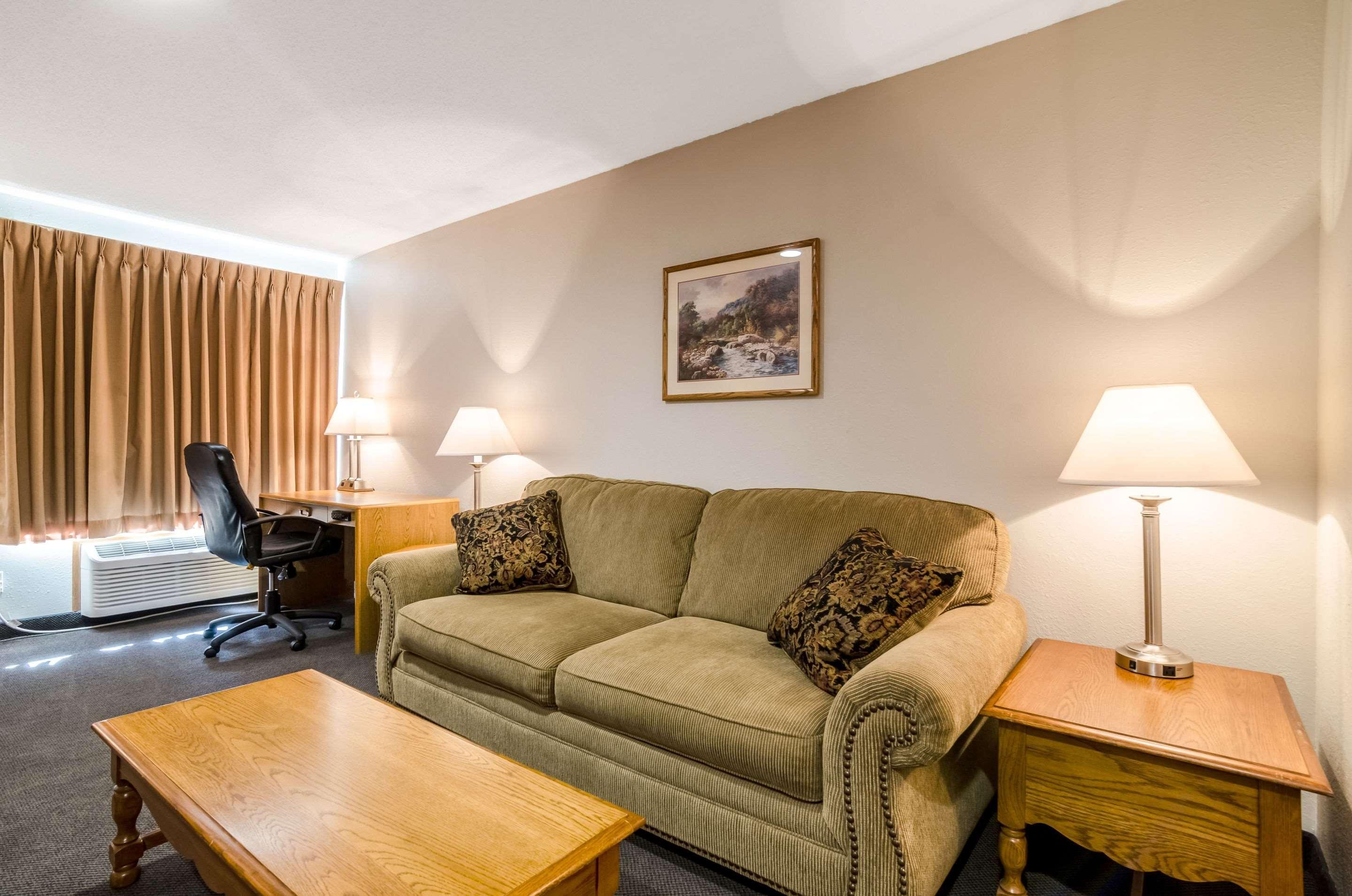 Rodeway Inn Ainsworth Zewnętrze zdjęcie