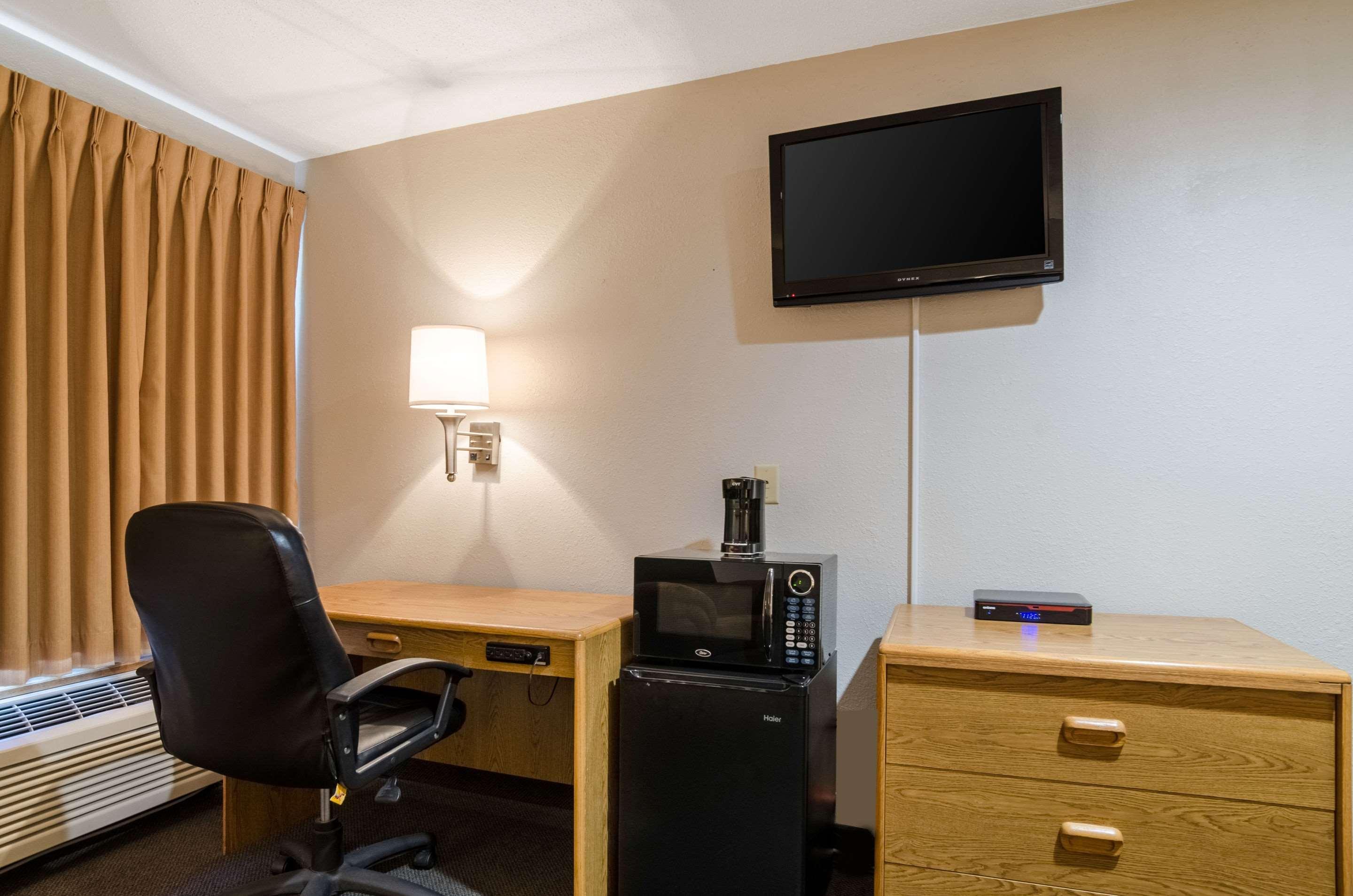 Rodeway Inn Ainsworth Zewnętrze zdjęcie